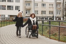 Eltern mit Behinderungen